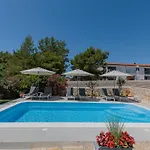 Tome-2 By Interhome Apartament *